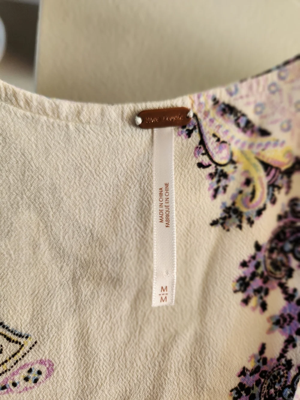 Free People Cream Paisley V-Neck Mini Dress With Pockets Size Medium - Picture 4 of 4